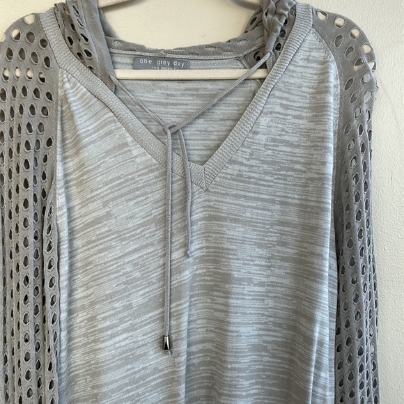 One grey day hooded top - Picture 5 of 5